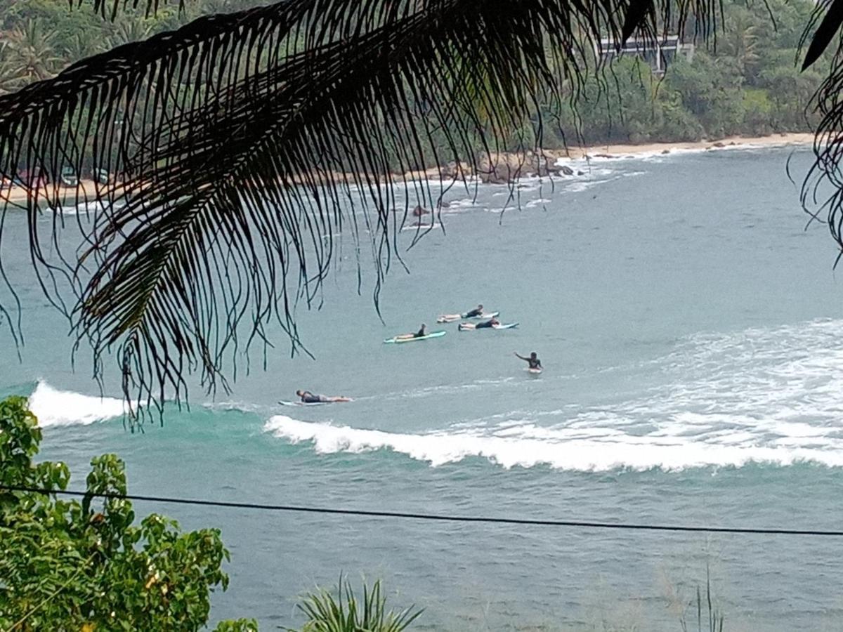 Surf Paradise Tangalle Bagian luar foto