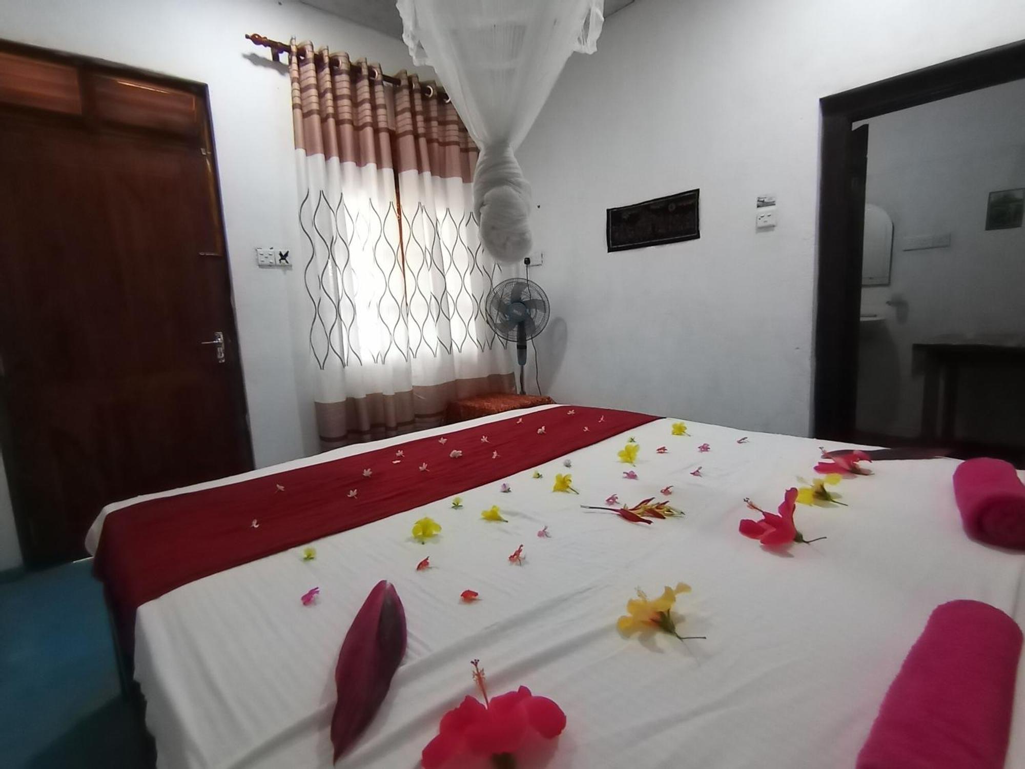 Surf Paradise Tangalle Ruang foto