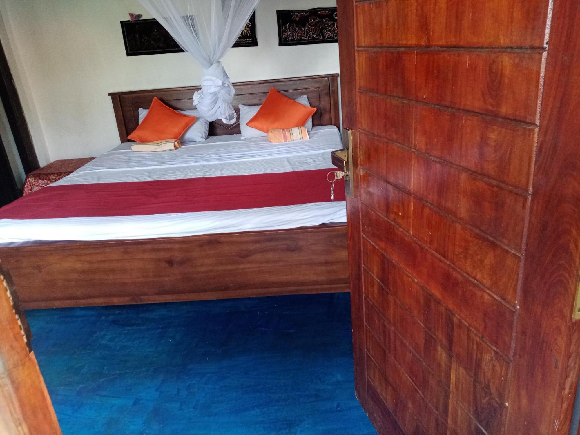 Surf Paradise Tangalle Bagian luar foto