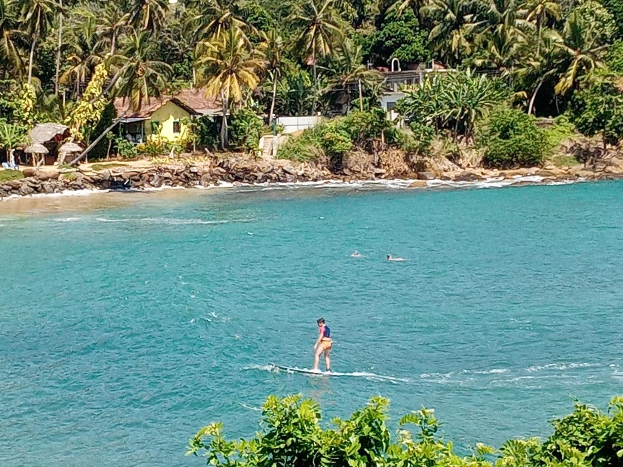 Surf Paradise Tangalle Bagian luar foto